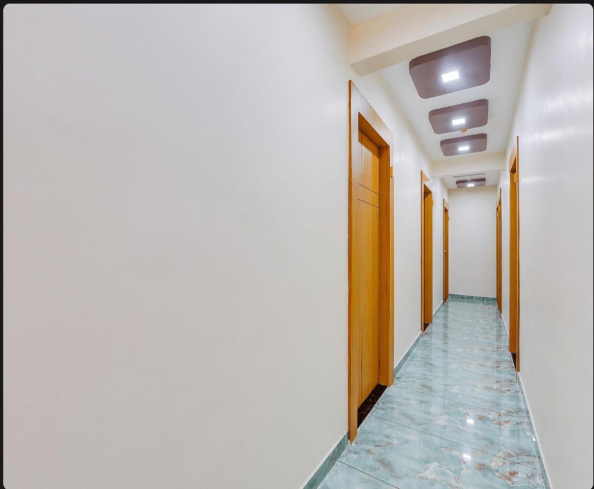 Hotel Exotic Ahmedabad Exterior photo